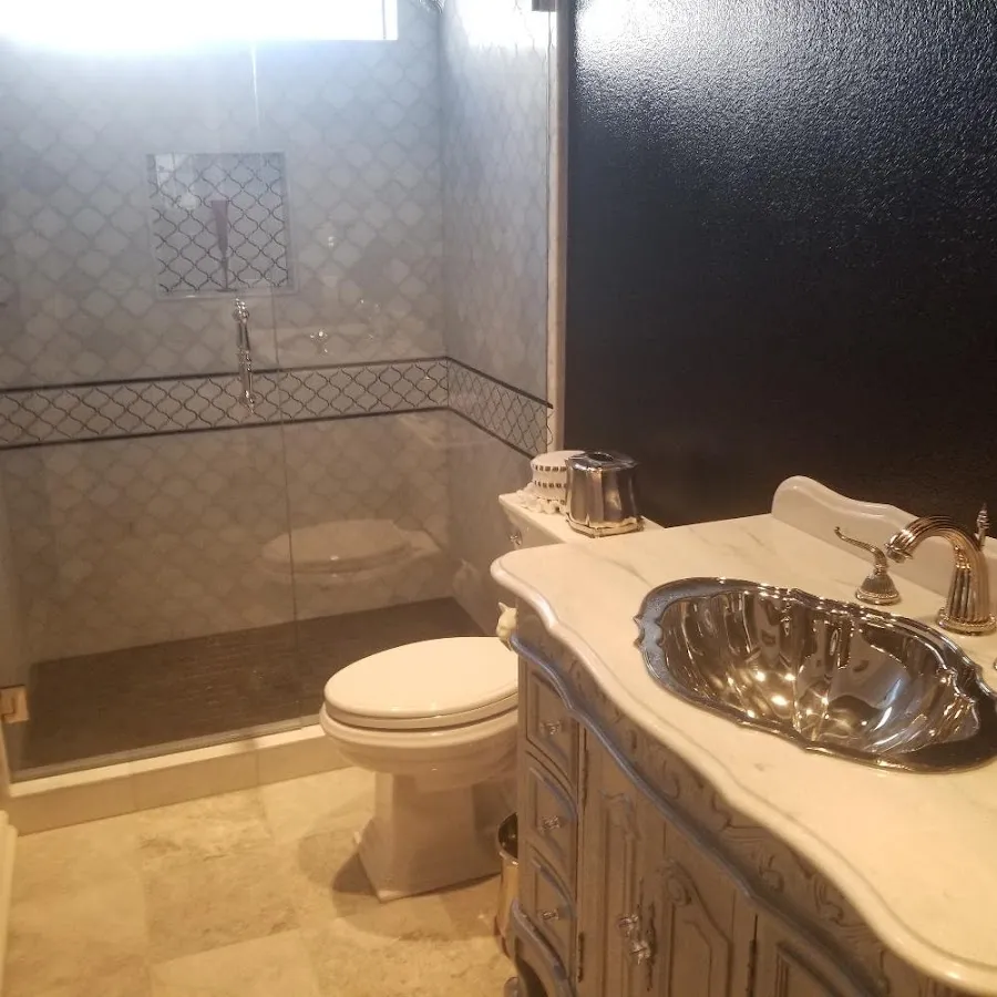 Professional plumbing work and bathroom remodeling in East Honolulu